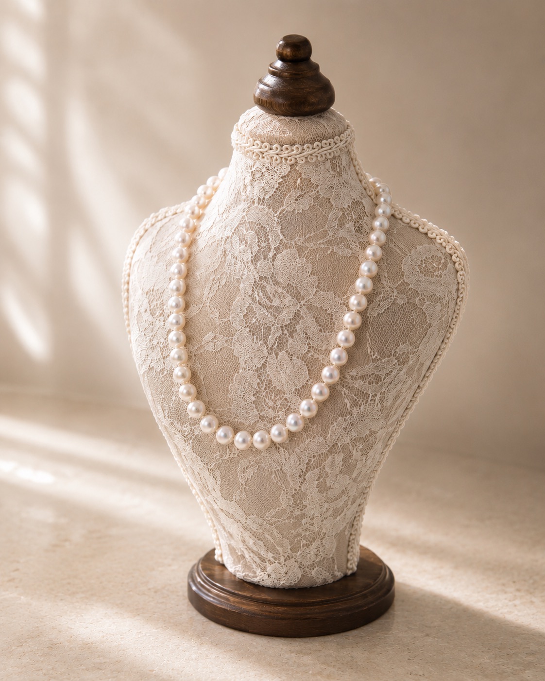 The Abby Freshwater Pearl Necklace (11cm pearls)