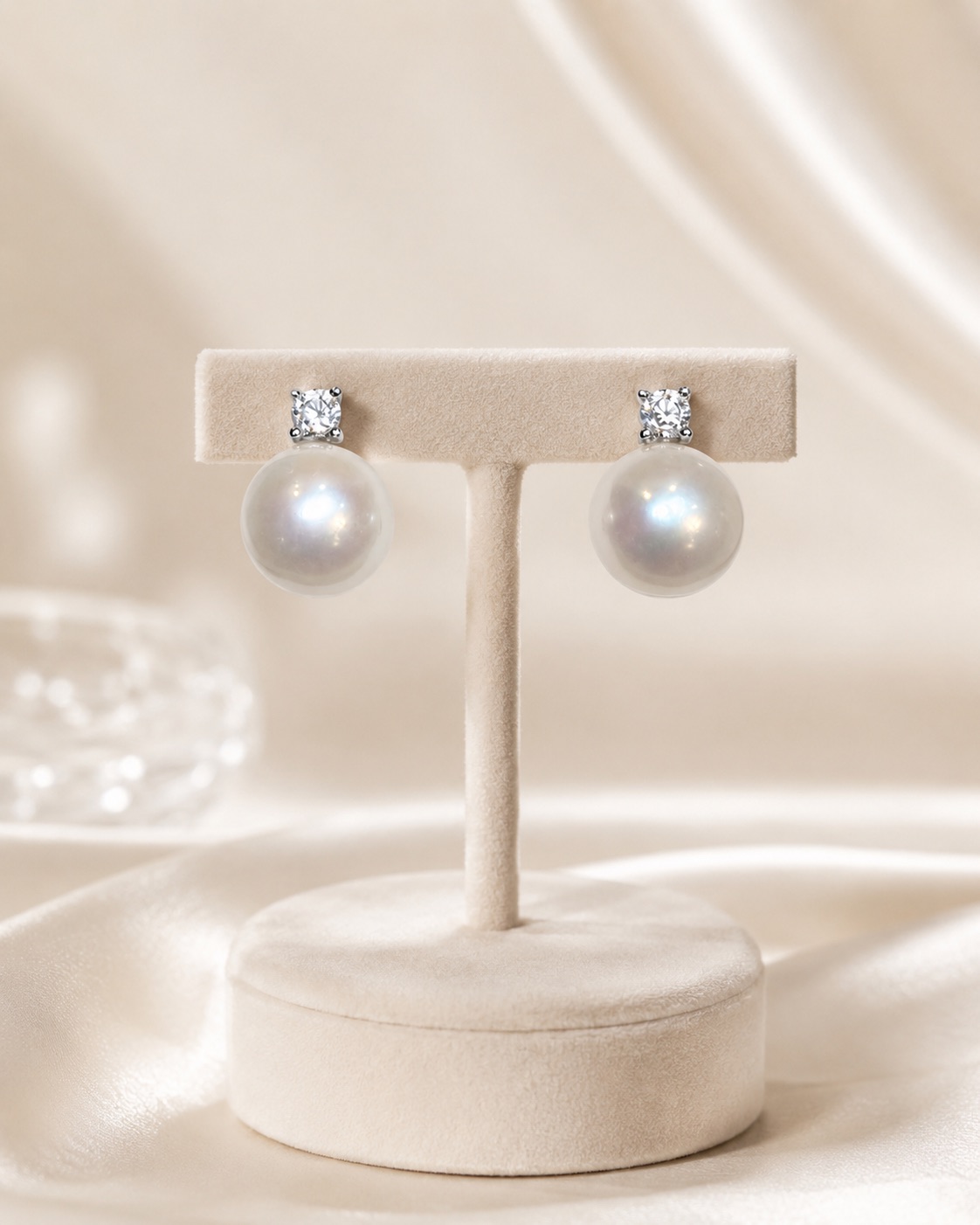 The Annie Freshwater Pearl Studs