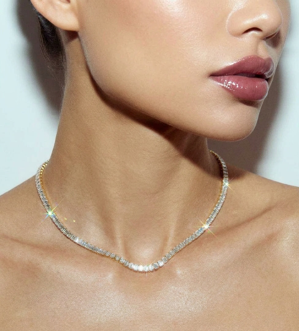 The Giovanna 21ct Emerald Tennis Necklace